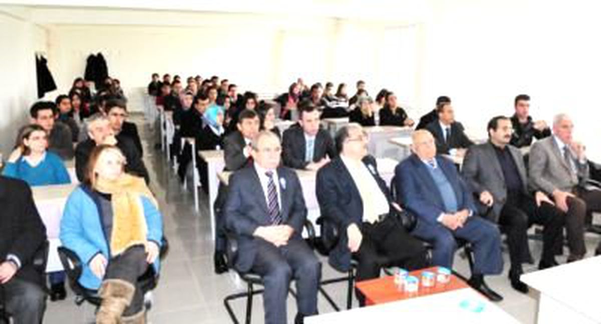 7 Aralık Üniversitesi\'nde Vergi Haftası Paneli