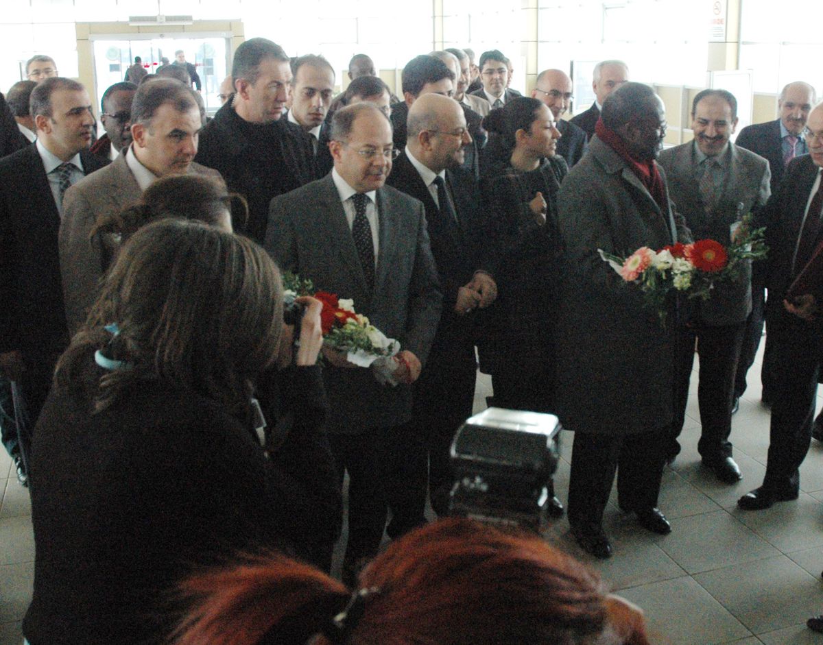 Bakan Akdağ, Ganalı Bakan Ahwoi ile Erzurum'da İncelemelerde Bulundu