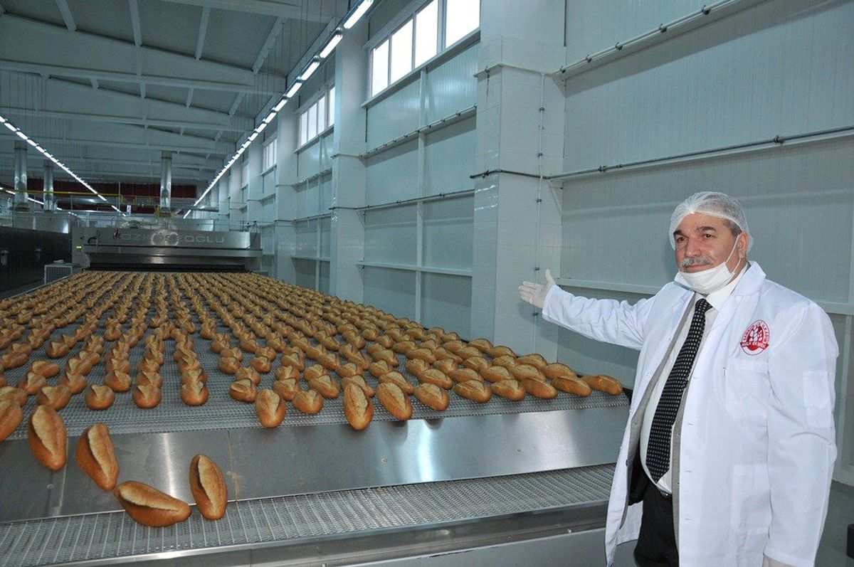 Meclis Üyeleri Halk Ekmeği İnceledi