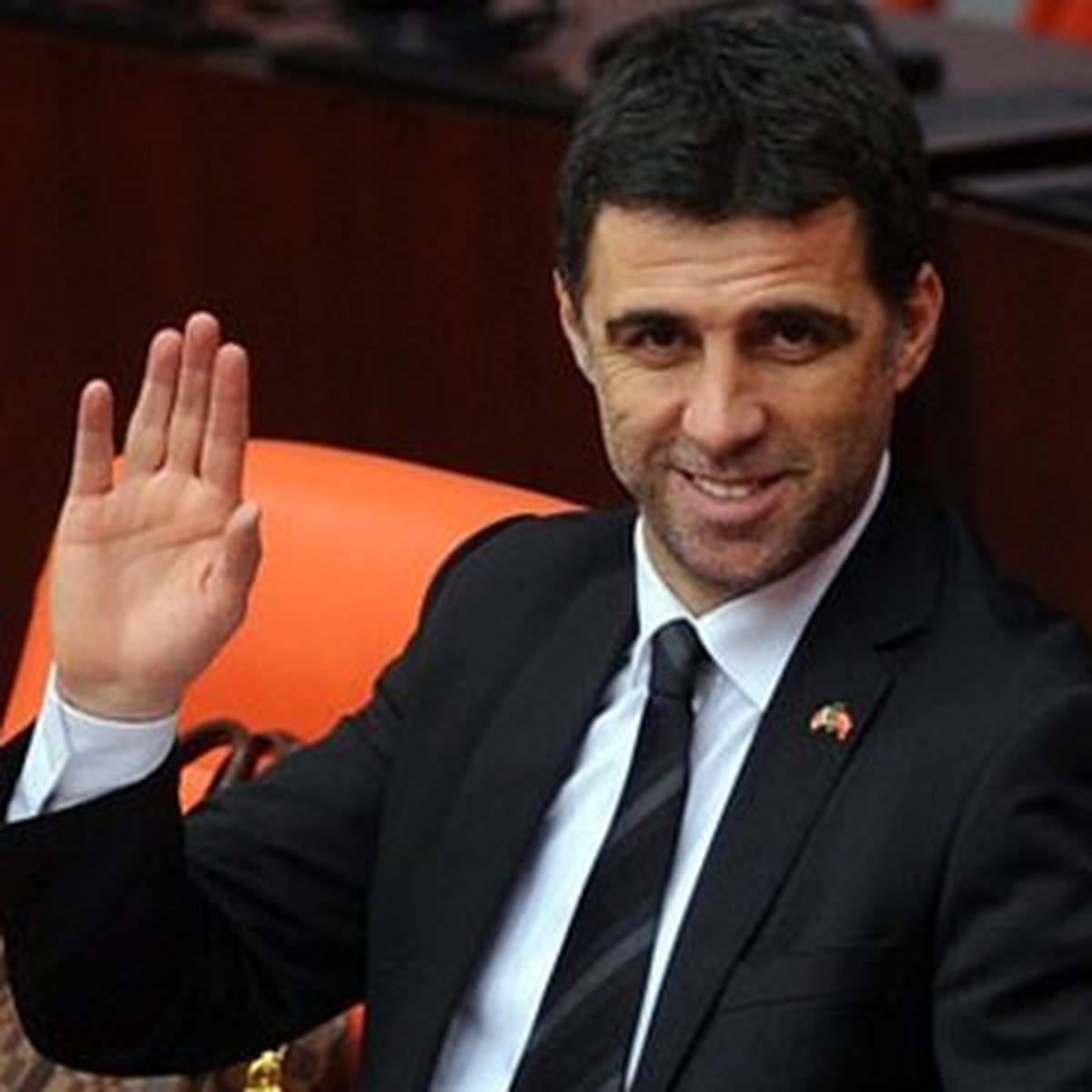 TBMM Başkanlığı : Hakan Şükür'ün Durumu Hukuken Üyelikle Bağdaşır