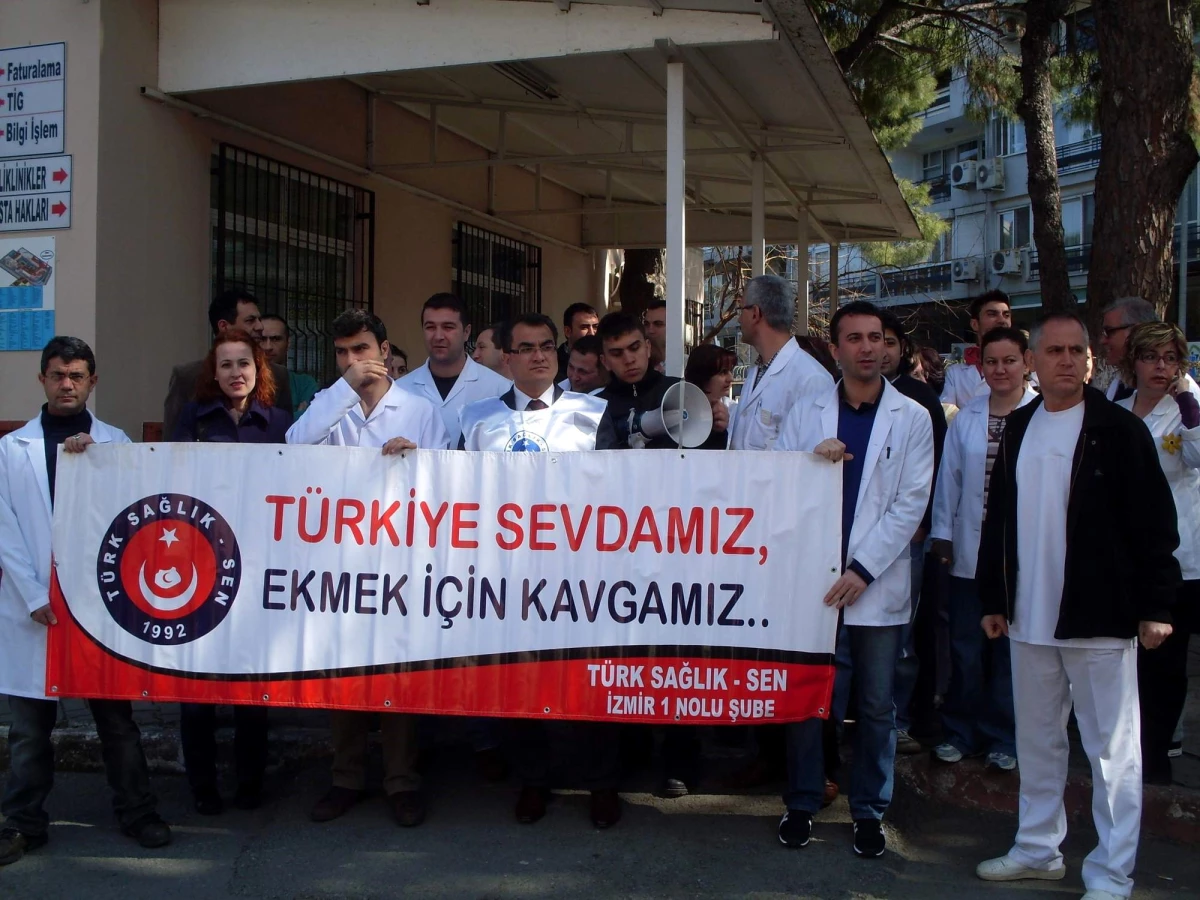 Türk Sağlık-Sen\'den Maaş Açıklaması
