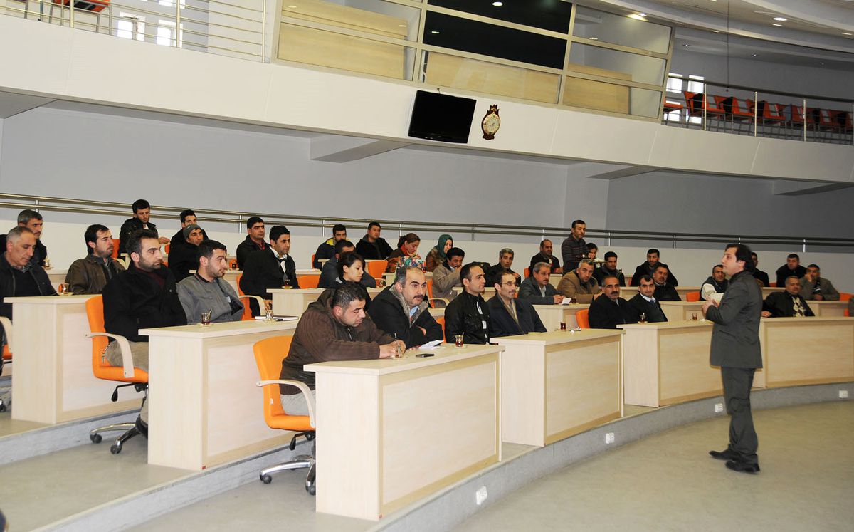 Uygulamalı Girişimcilik Eğitim Programı Başladı