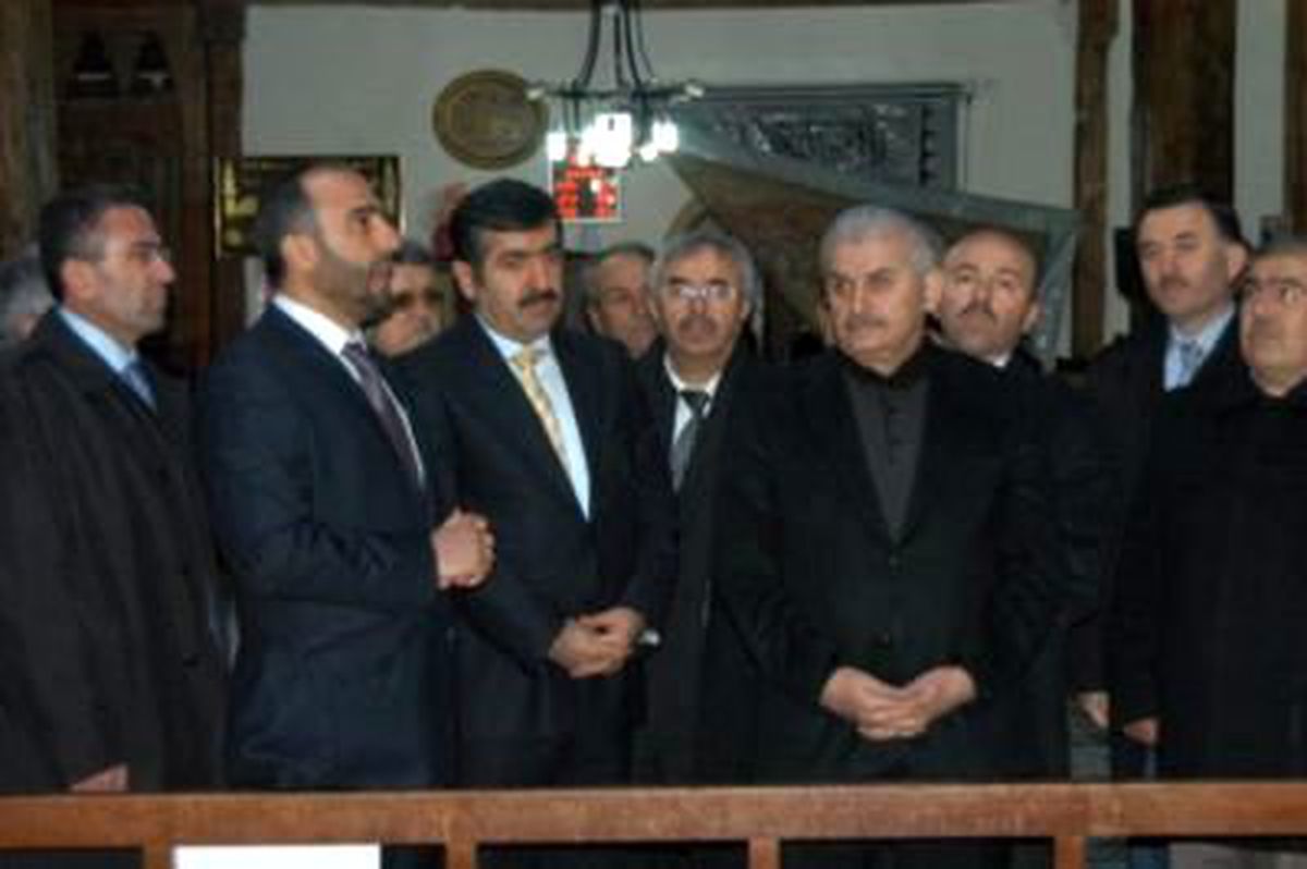 Bakan Yıldırım Konya'da Karla Mücadele Çalışmalarını Yerinde İnceledi (2)