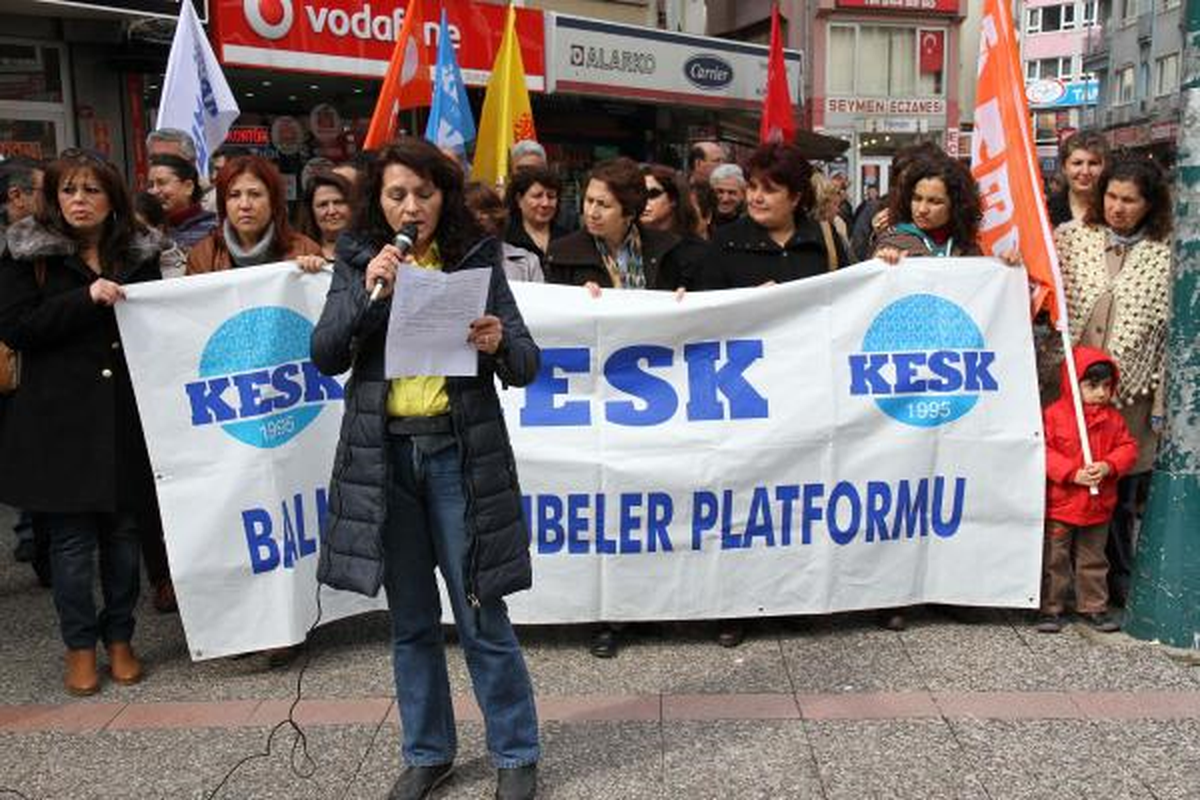 Balıkesir\'de Çifte Basın Açıklaması