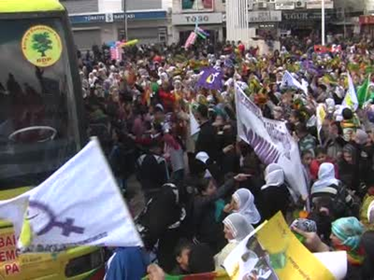 BDP'li Ata'dan Polis Müdürüne: Kandan Besleniyorsunuz