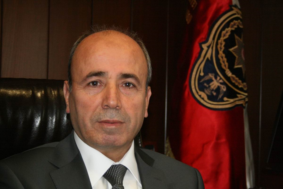 Bir Günde 70 Bin Mail…