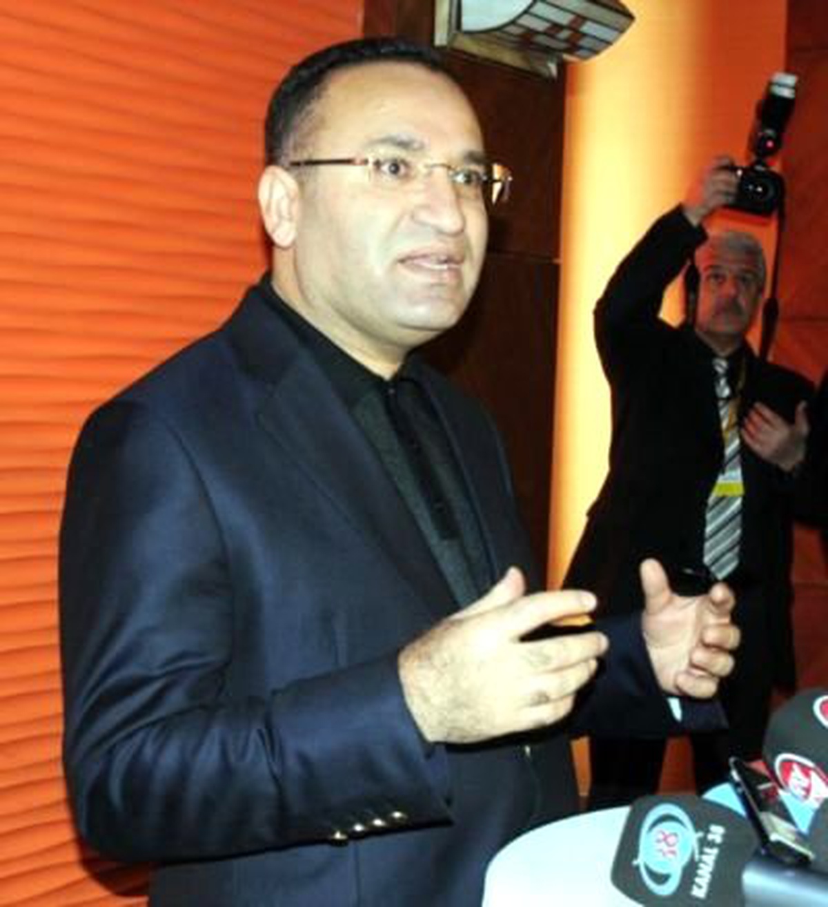 Bozdağ: "Kılıçdaroğlu Hakkındaki Fezlekeler Üzüntü Verici"