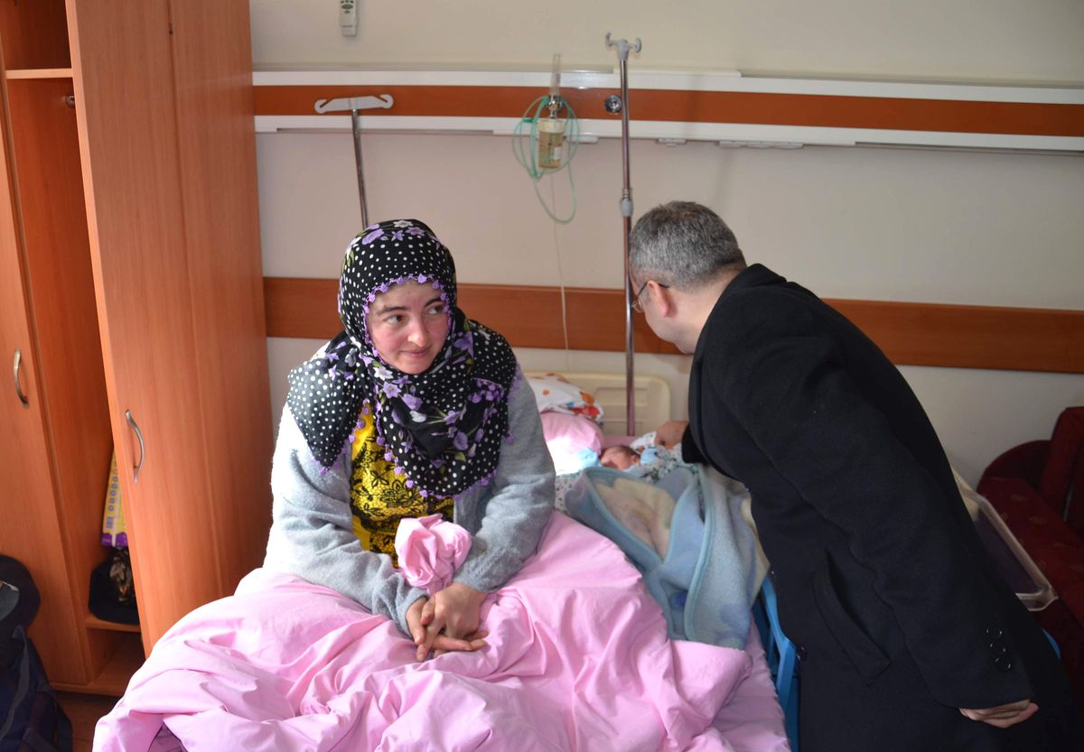 Ekipler Hamile Kadın İçin Seferber Oldu