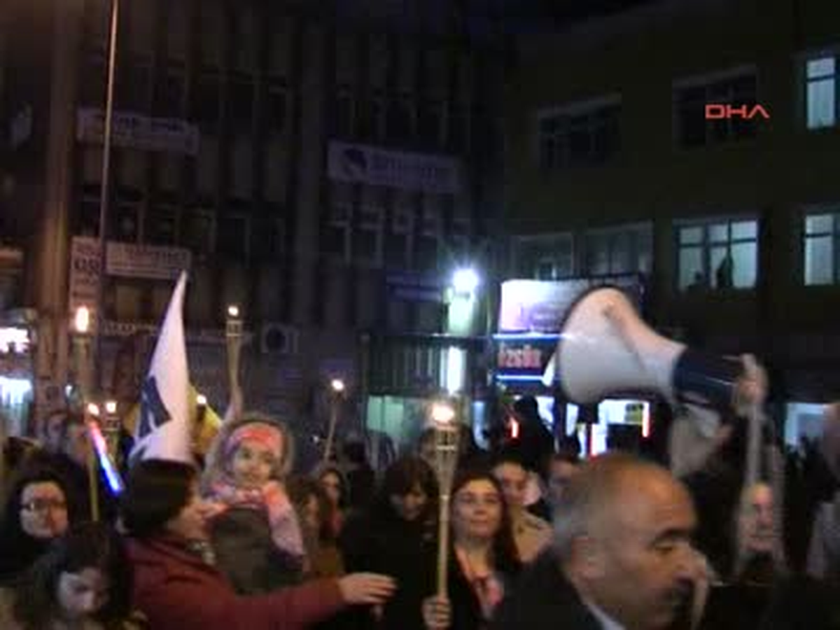 Kırıkkale\'de Kadına Şiddette Meşaleli Eylem