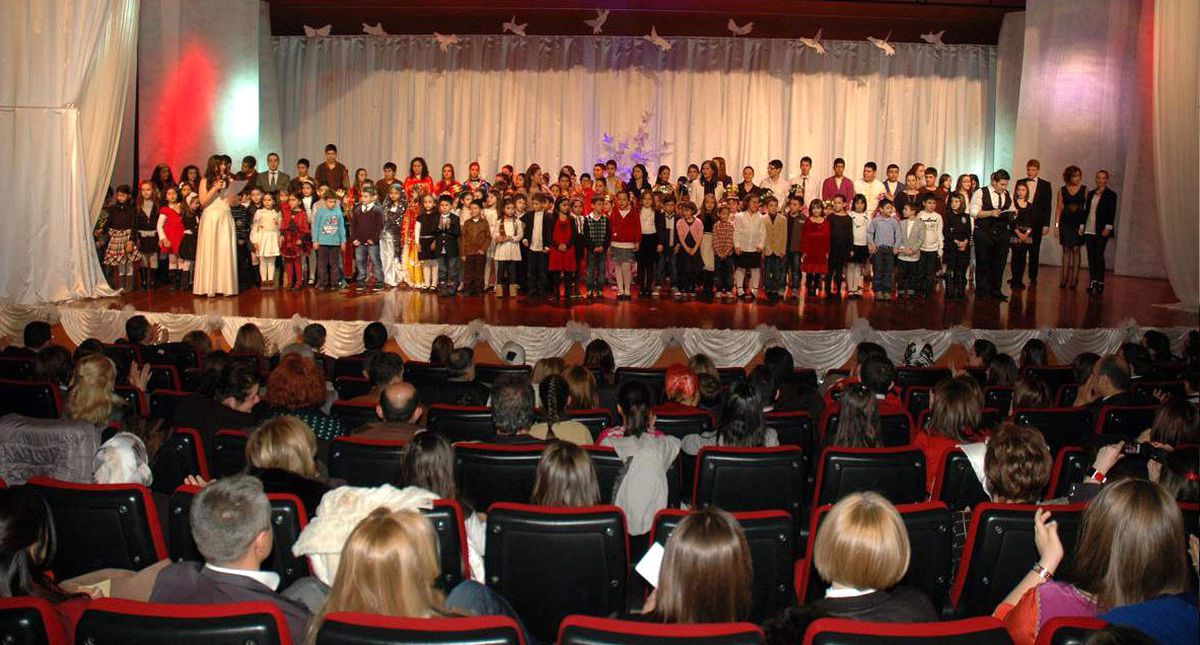 Özel Sanko Okulları Öğrencileri Barış İçin Gösteri Yaptı
