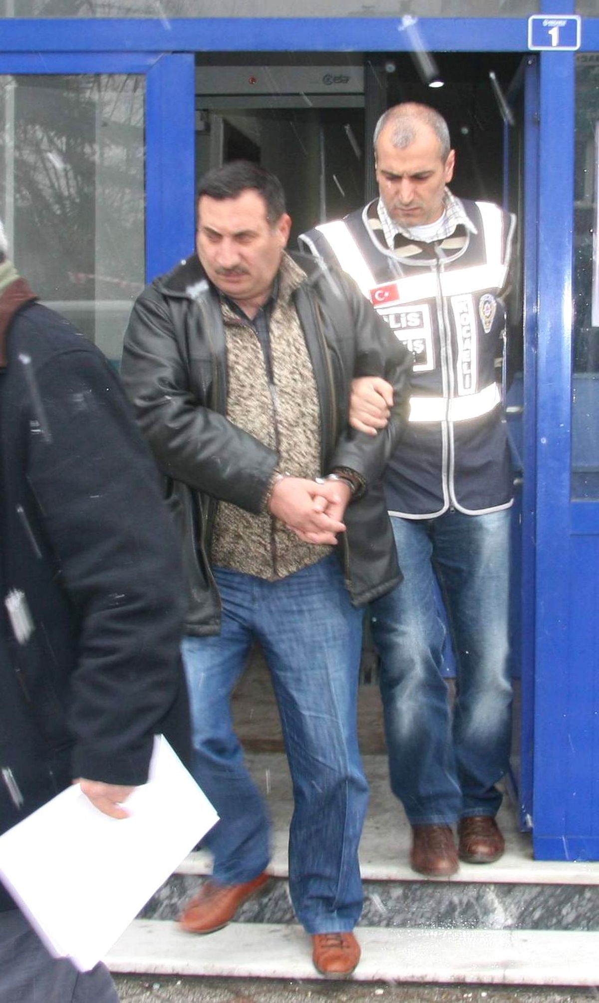 Ruhsatsız Tabanca Bulunduran Şahsa 1 Yıl Hapis