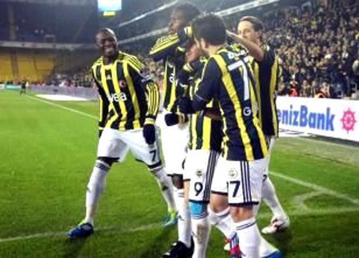 Saracoğlu\'nda İlk 11\'ler...