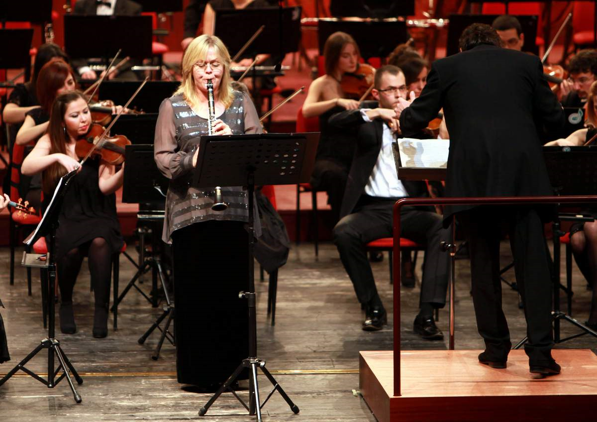 Senfoni Orkestrası\'ndan Muhteşem Konser