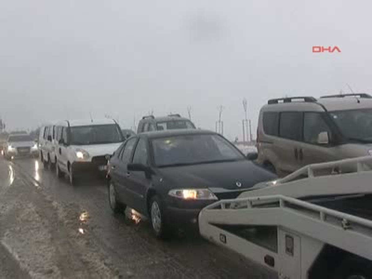 Süpürgelik Açıldı, Mezitler Kapandı