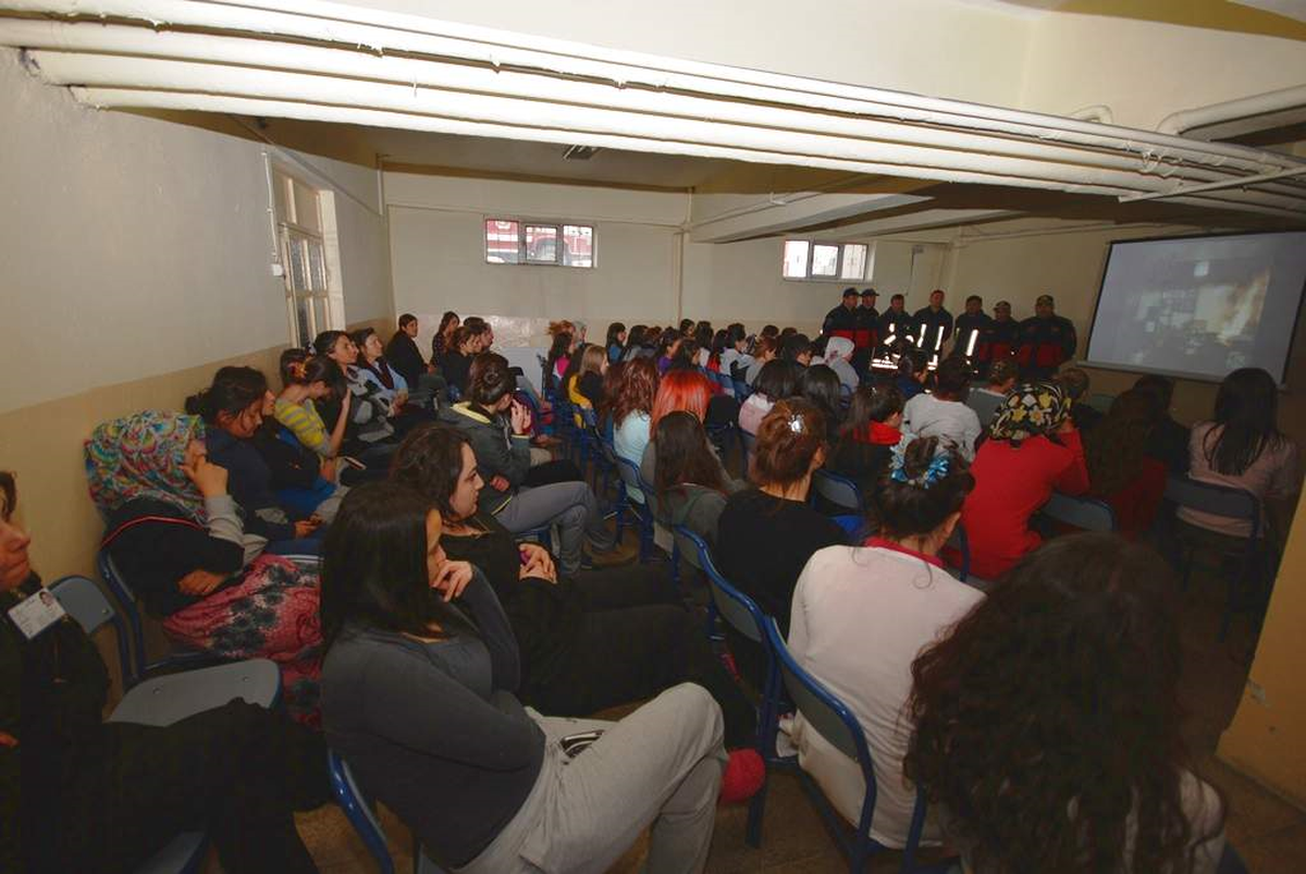 Yangın ve Deprem Tatbikatı Gerçeğini Aratmadı