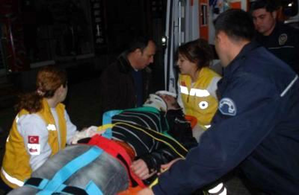 Polisle Yaşanan Kovalamacada Başından Vuruldu
