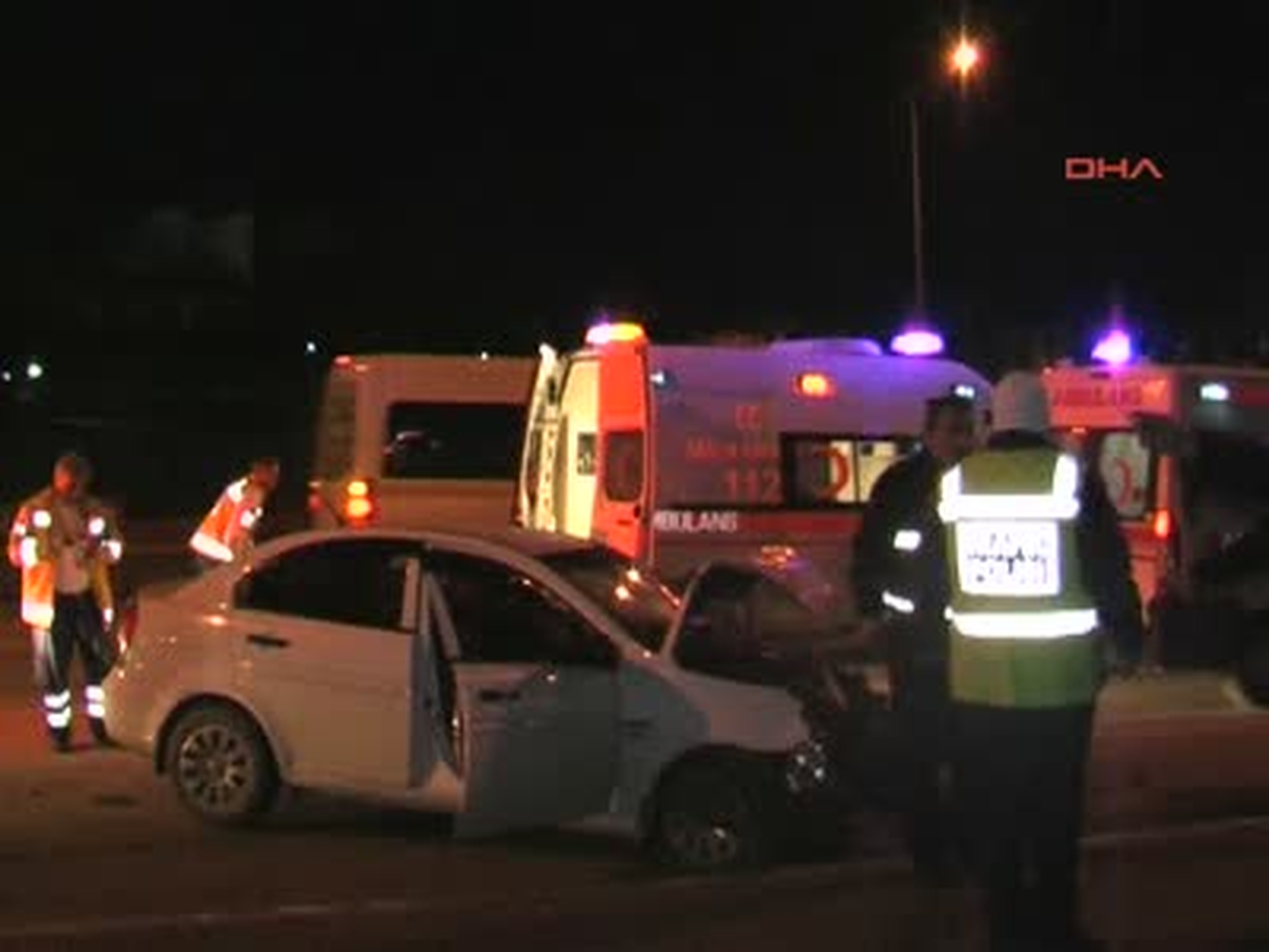Trafik Kazası Yapan Kadın Sürücü Alkollü Çıktı