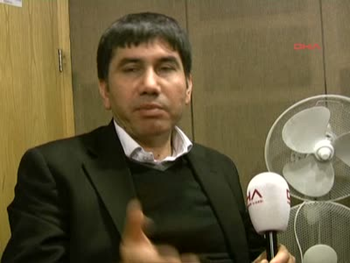 2 Türk Çift, İkiz Bebeklerinin Londra'daki Hastanenin İlgisizliğinden Öldüğünü İddia Etti