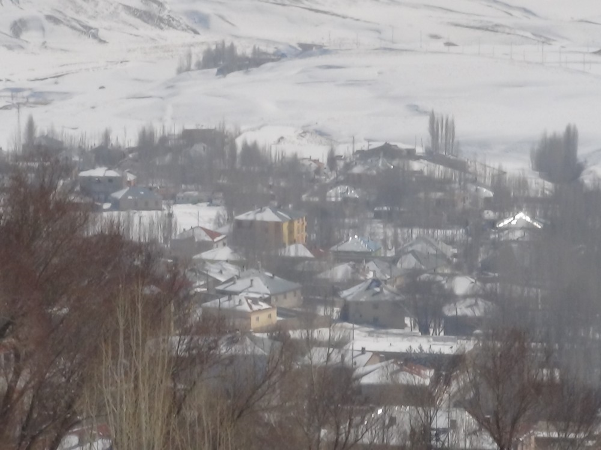 Başkale\'de Eğitime Kar Engeli