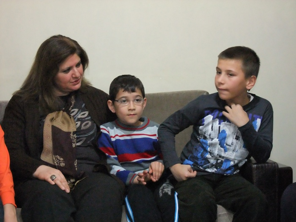 Bayan Al, Çocuk Evleri Ziyaretlerine Devam Ediyor