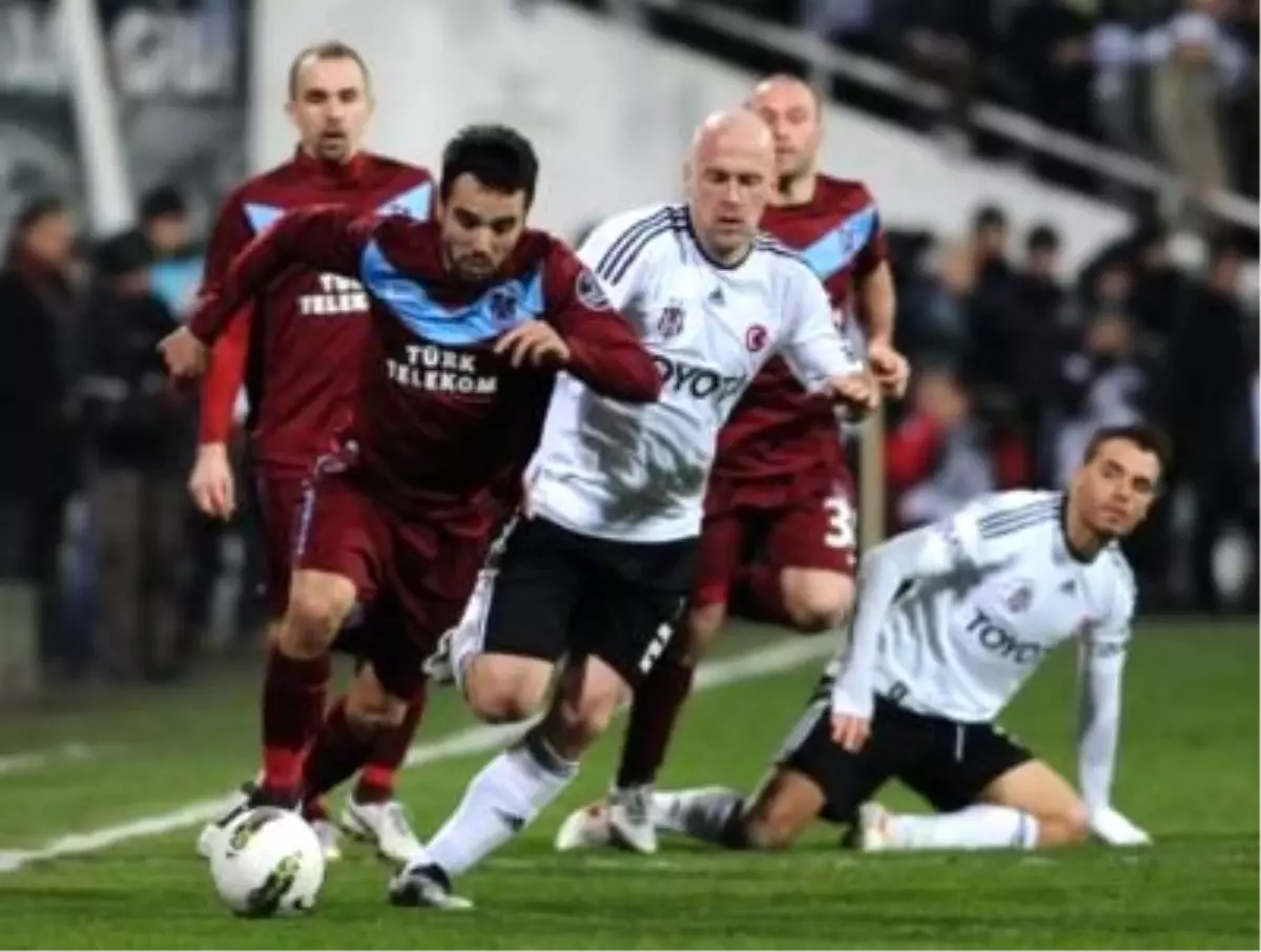 Beşiktaş, Trabzonspor\'a 2-1 Mağlup Oldu