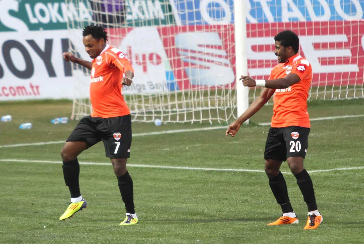 Bu da 'Mbilla-Mbamba Dansı'