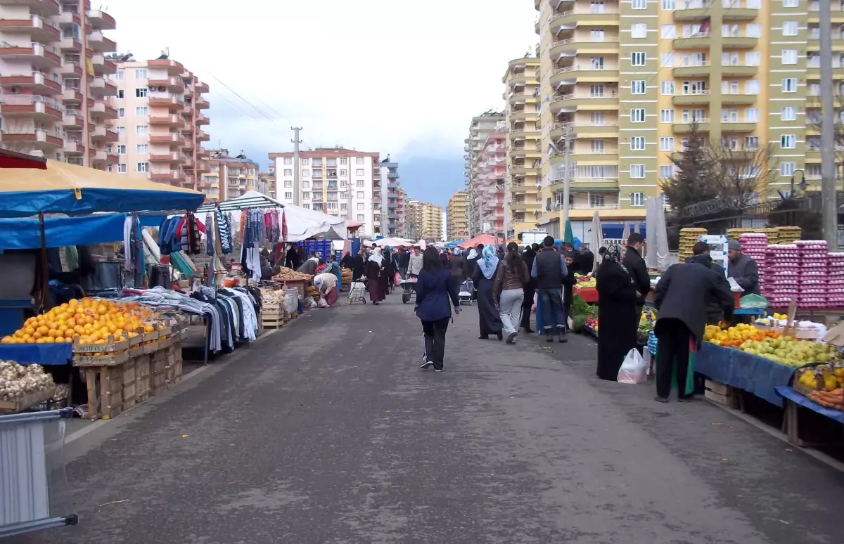 Kayapınar Belediyesi'nden Semt Pazarlarına Yeni Düzenleme