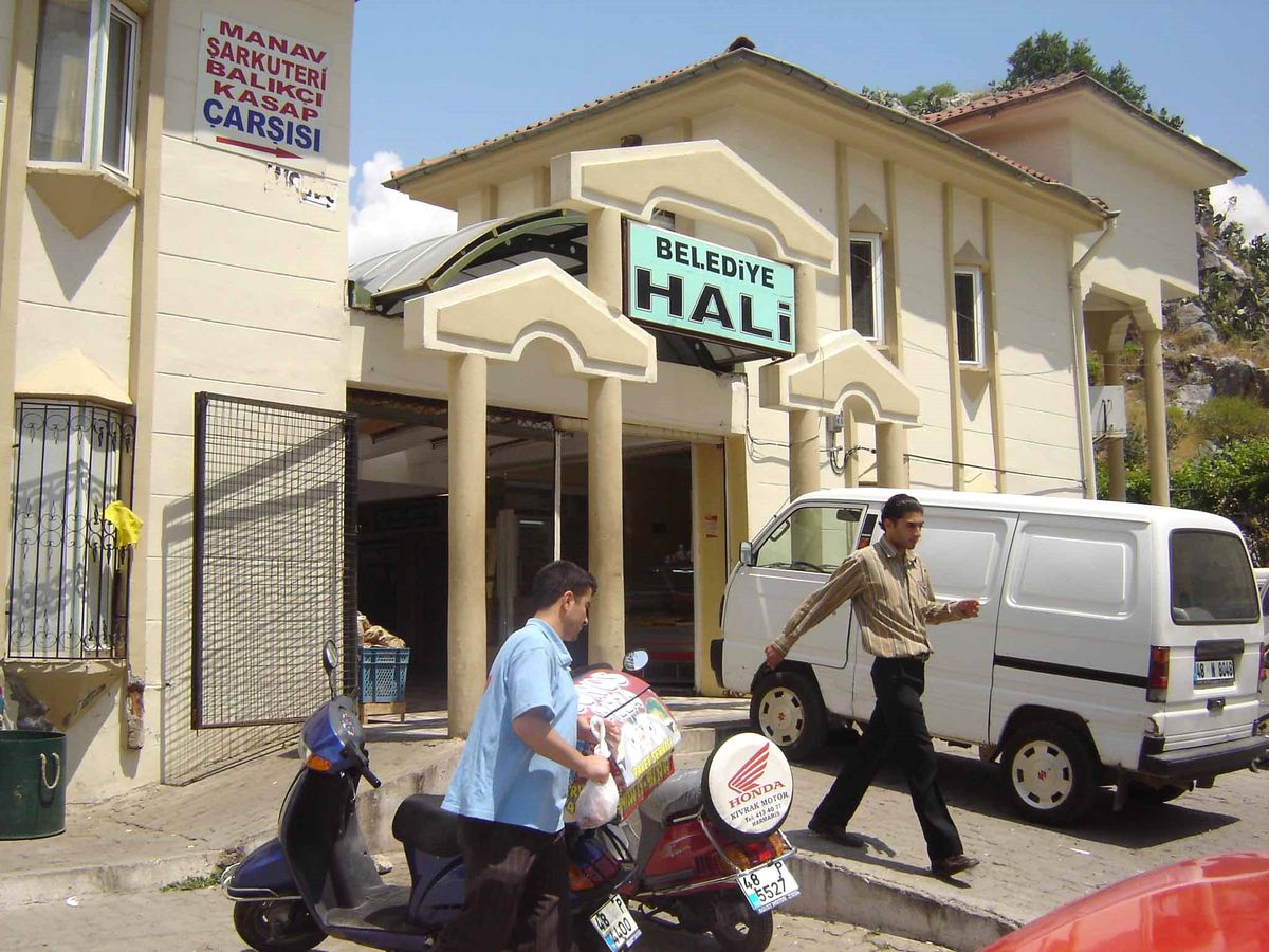 Marmaris Hal Binasi \'Kültür Evi\' Oluyor