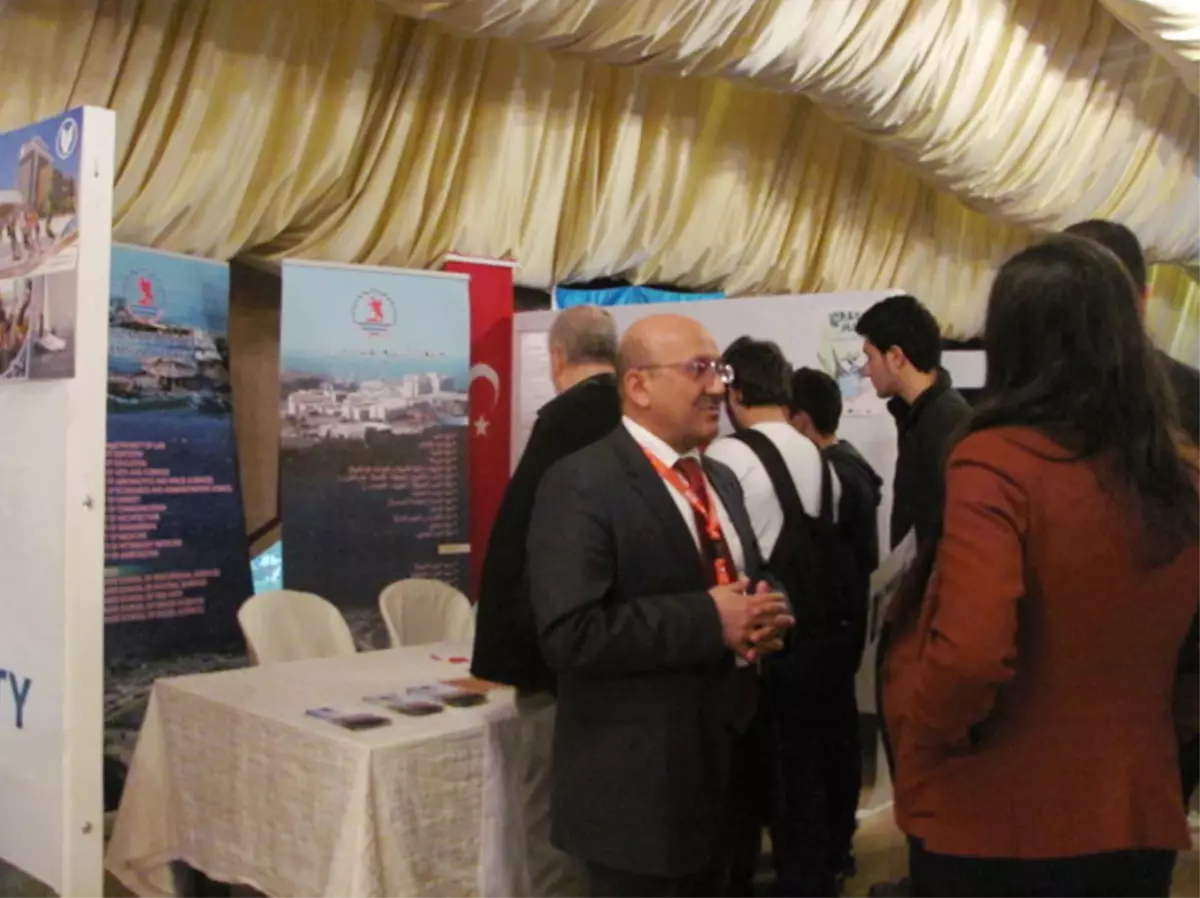 Omü, Lübnan\'da Fuara Katıldı