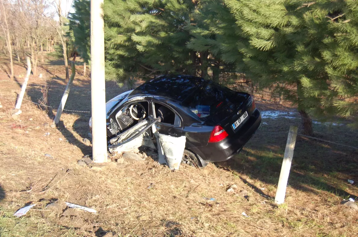 Ordu\'da Buzlanan Yolda Zincirleme Kazalar: 9 Yaralı