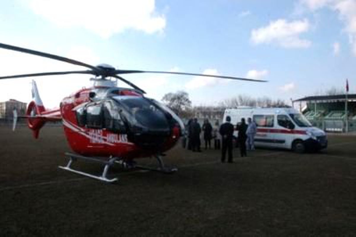 Burak Bebek, Ambulans Helikopterle Sevk Edildi