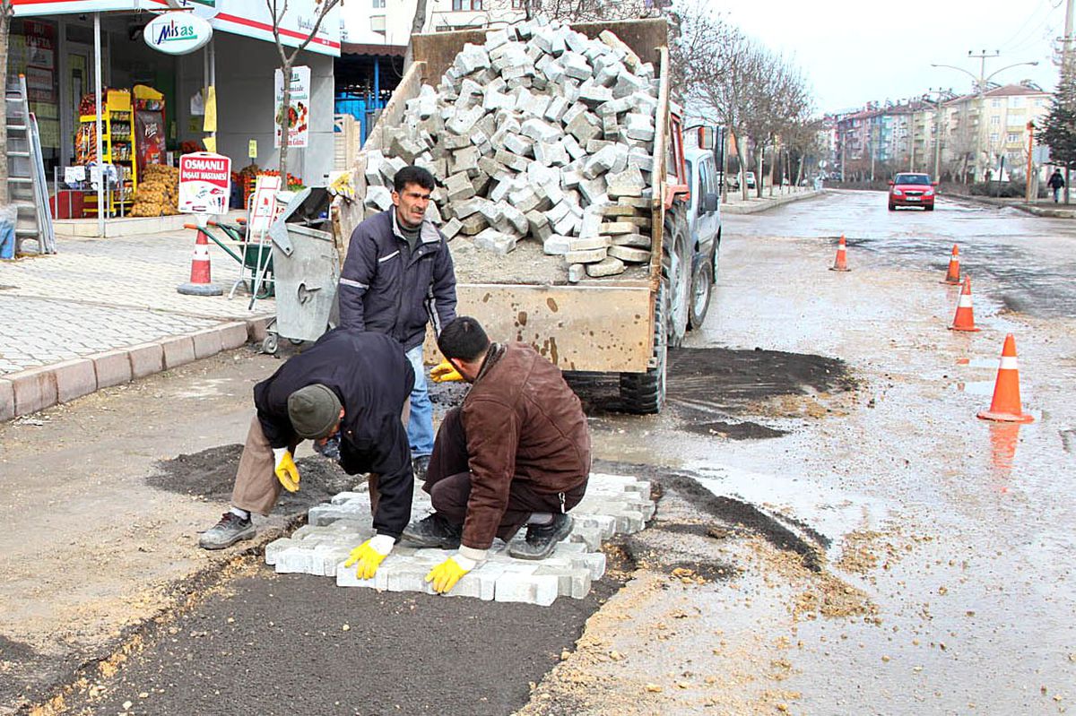 Elazığ Belediyesi\'nin Yol Çalışmaları