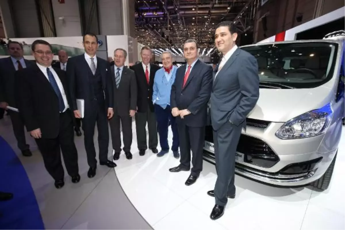 Ford\'un Yeni Konsept Aracı Tourneo Custom, Cenevre Oto Fuarı\'nda