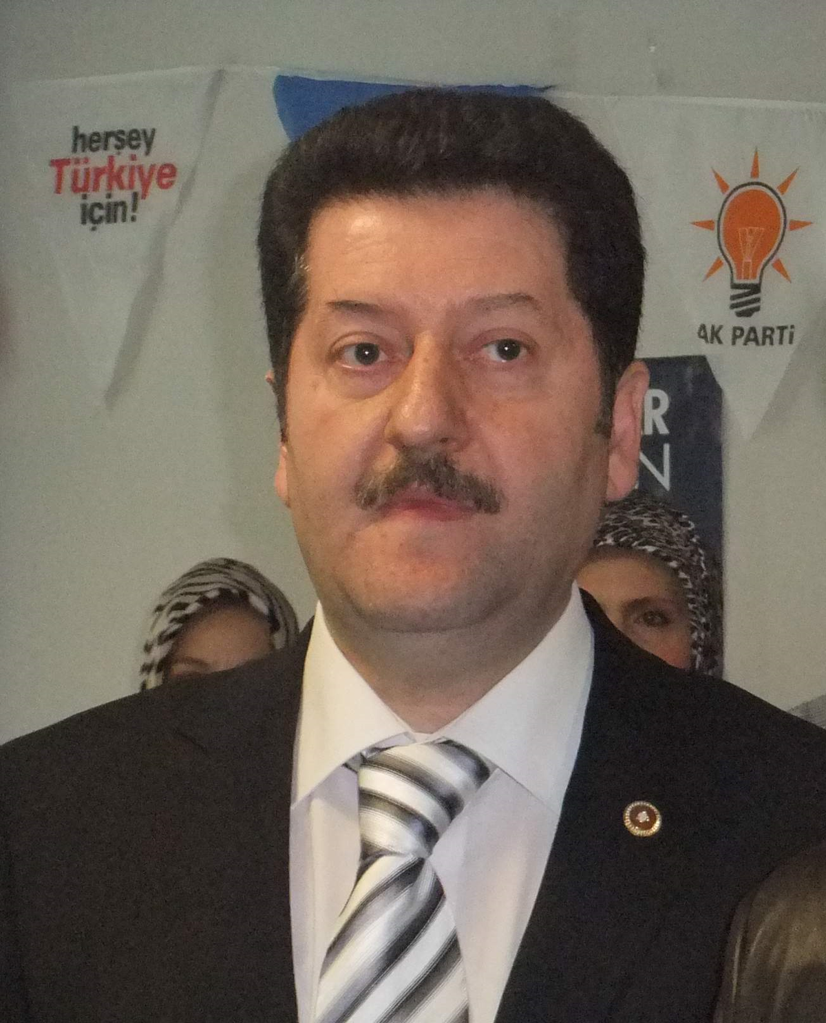Milletvekili Kinay: 'Kimse Beni Bir Milletvekili Kardeşimle Kamuoyu Önünde Tartıştıramaz'