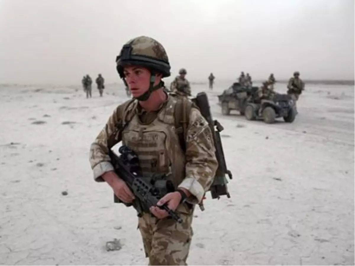 Afganistan\'da 6 İngiliz Askeri Öldürüldü