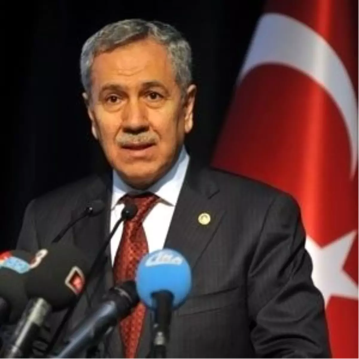 Arınç: TRT\'de 7 Bin 46 Personel Var