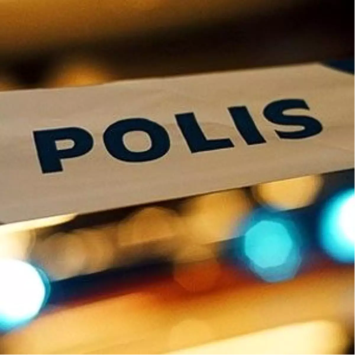 Başkent\'te Şüpheli Paket, Polisi Alarma Geçirdi