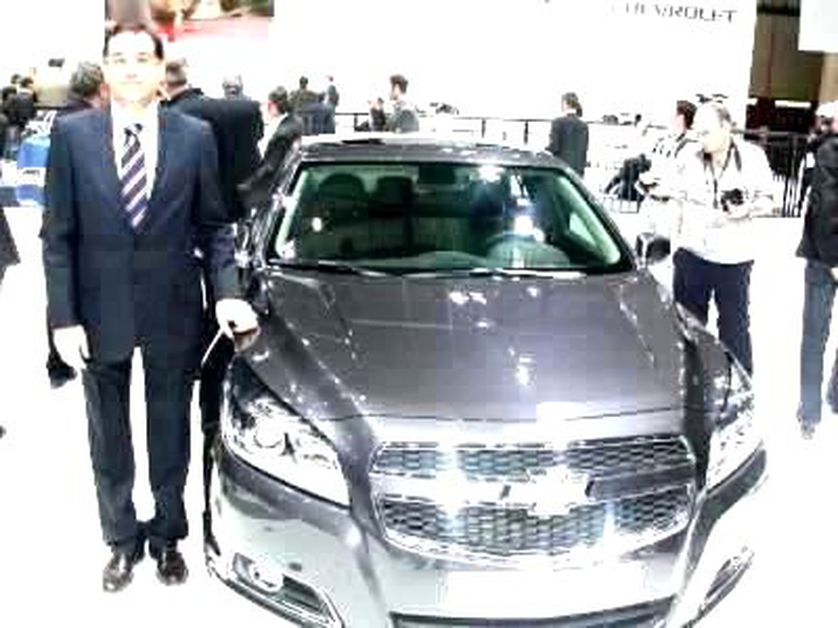 Chevrolet Yeni Malibu'yu Cenevre'de Tanıttı!