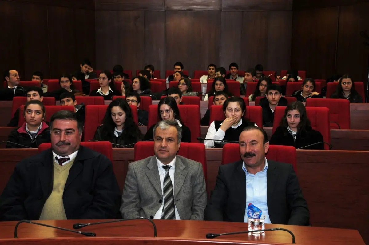 Doç. Dr. Oğuz Gündoğdu: "Deprem Olmazsa Dünyanın Sonu Gelmiş Demektir"