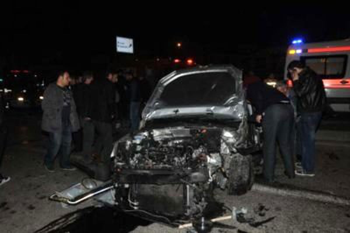 Hurdaya Dönen Araçtan Sağ Çıktı