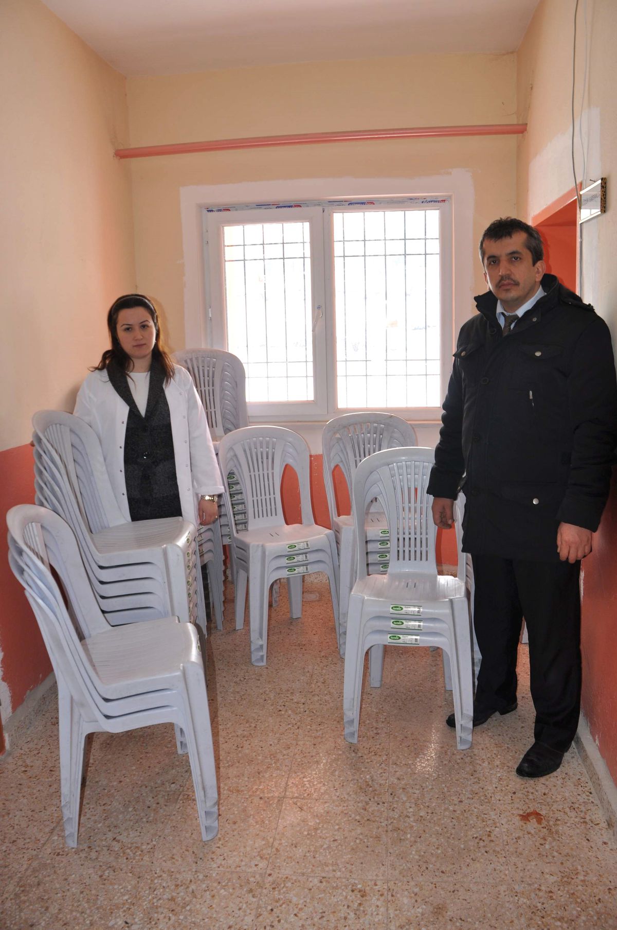 İş Adamı İlkokulunu Unutmadı