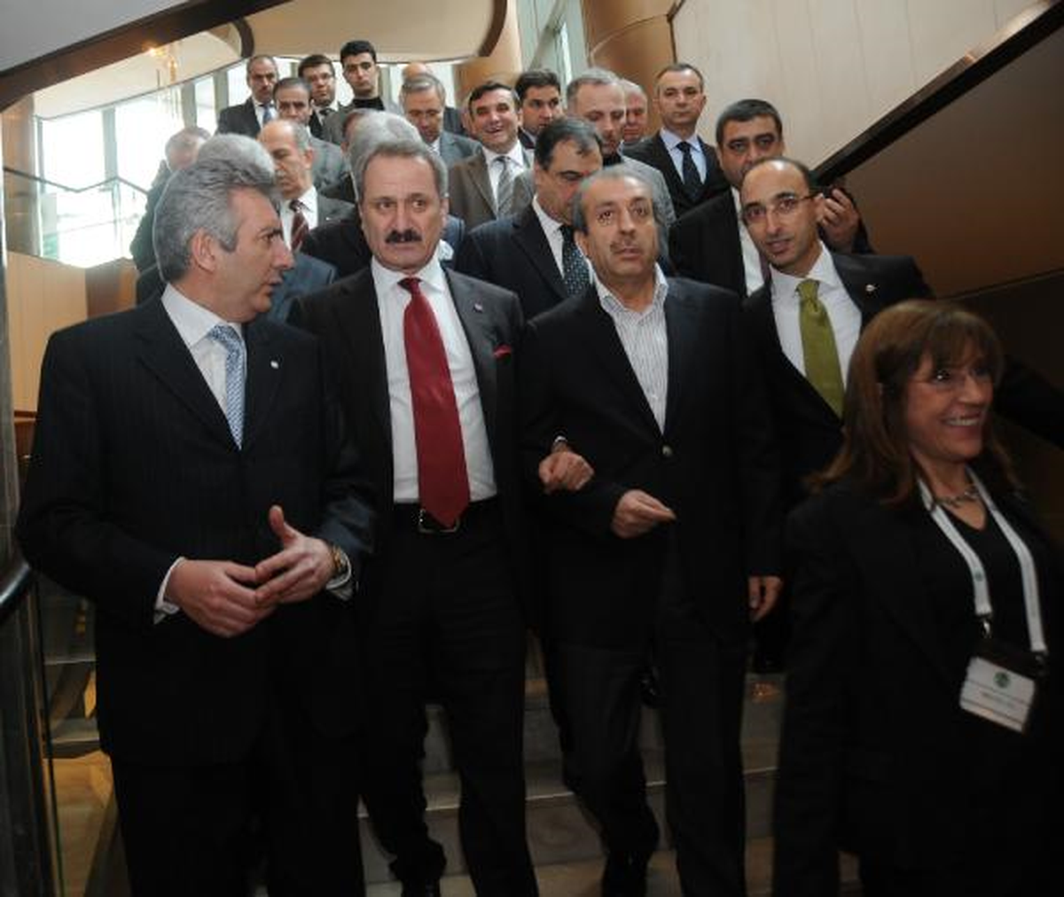 Bakan Eker: Tarım ve Hayvancılıkta Bilmeyenler Konuşuyor, Bilenler Susuyor (2)