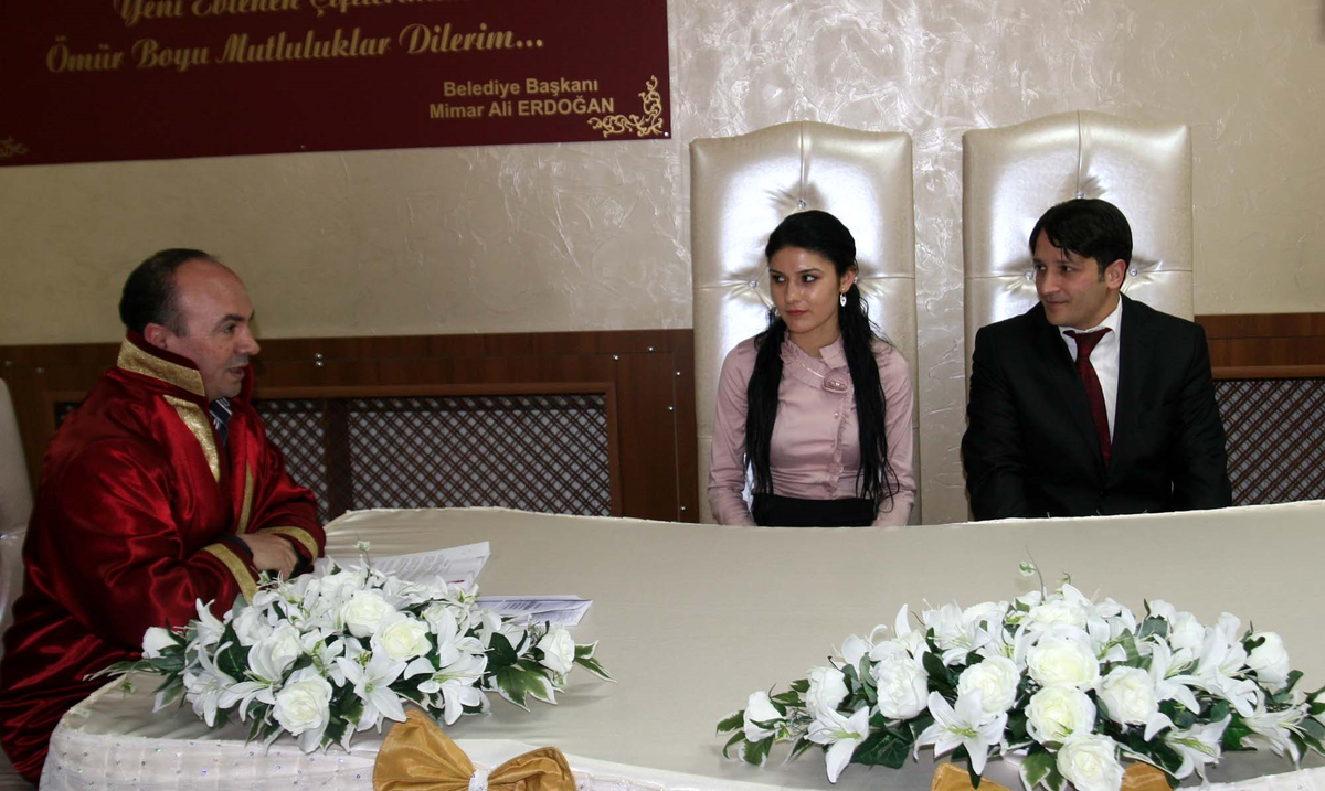 Belediye Başkanı Ali Erdoğan\'ın Kadınlar Günü Mesajı