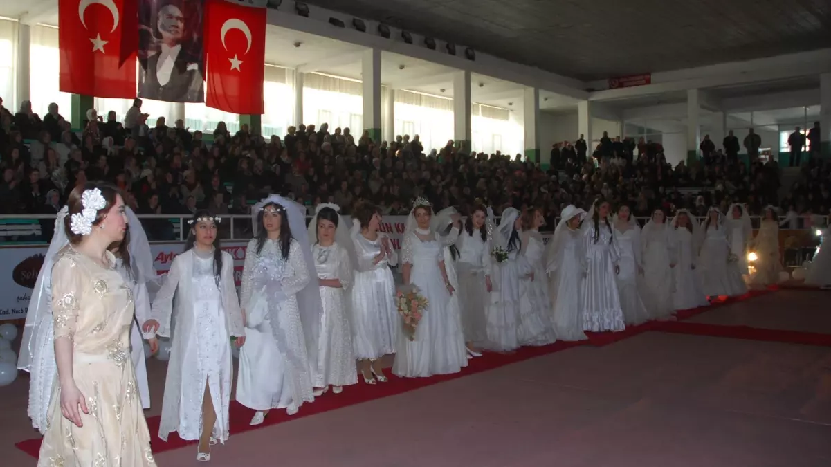 Giresun Kadın Dayanışma Grubu "Gelin Tanış Olalım" Etkinliği Düzenledi