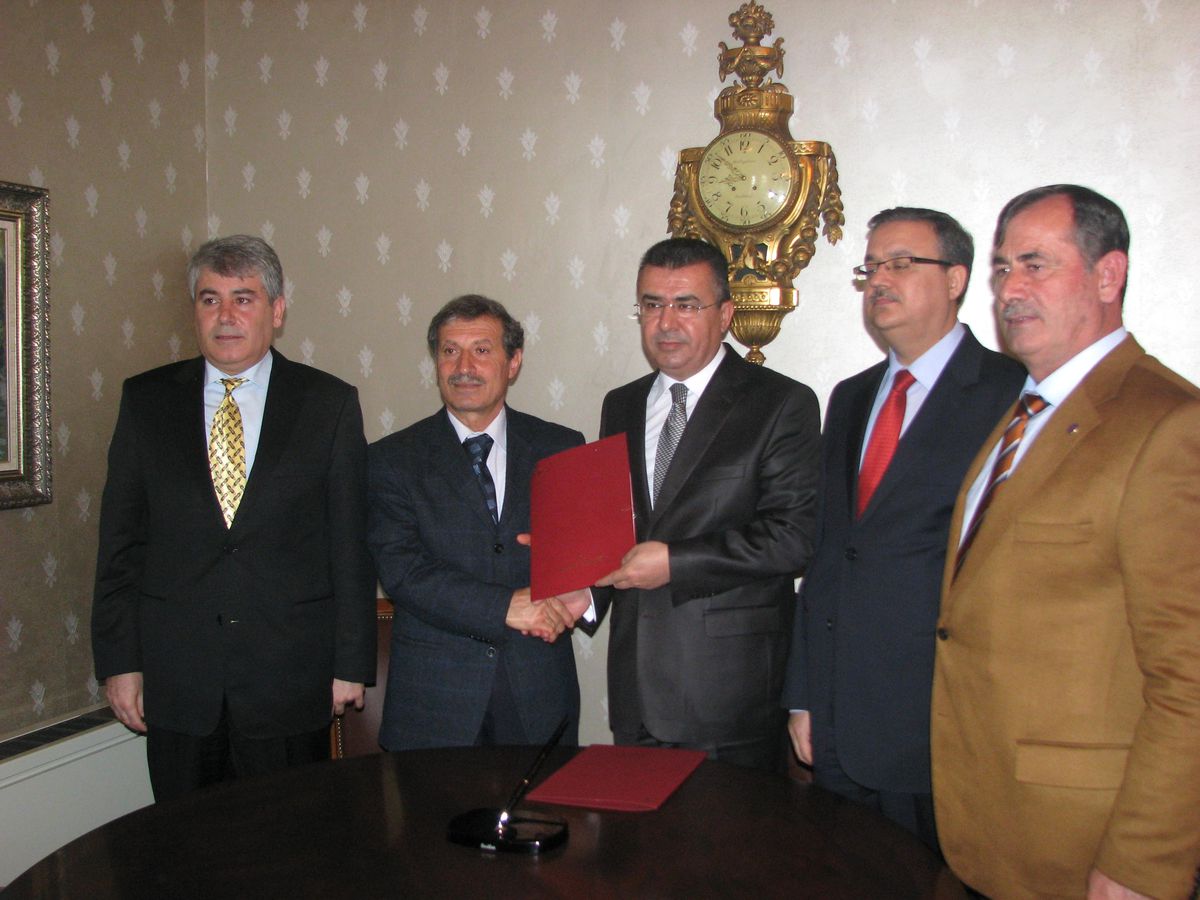 Hayırsever İşadamlarının Eğitim Seferberliği