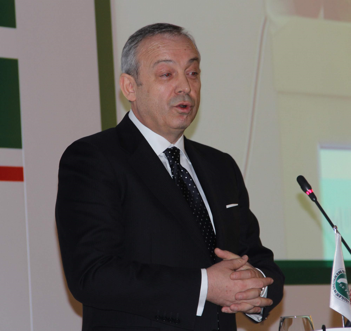 "Türkiye\'de Üretilen Sütün Yüzde 55\'i Takip Edilebiliyor"