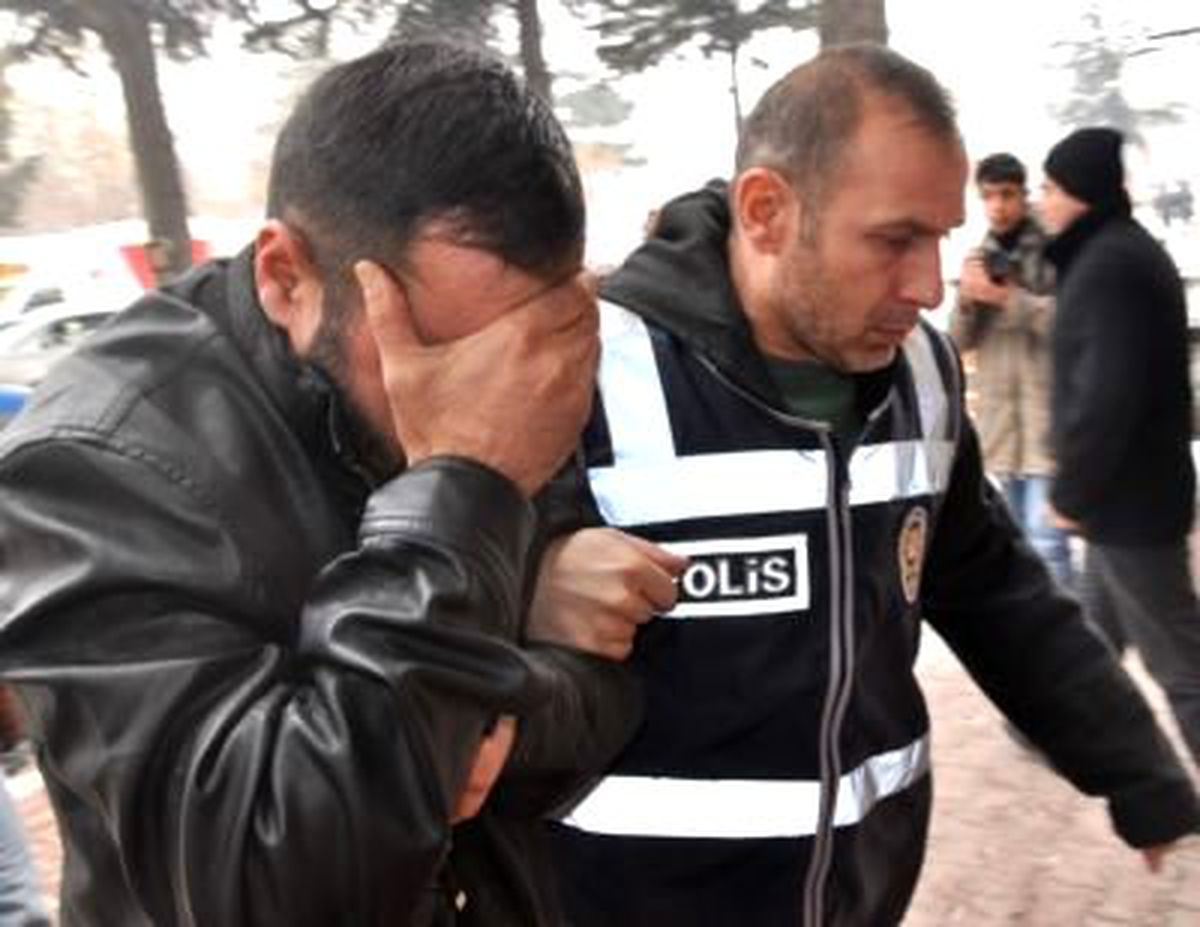 Dolandırıcılıktan Aranan Şahıs Yakalandı