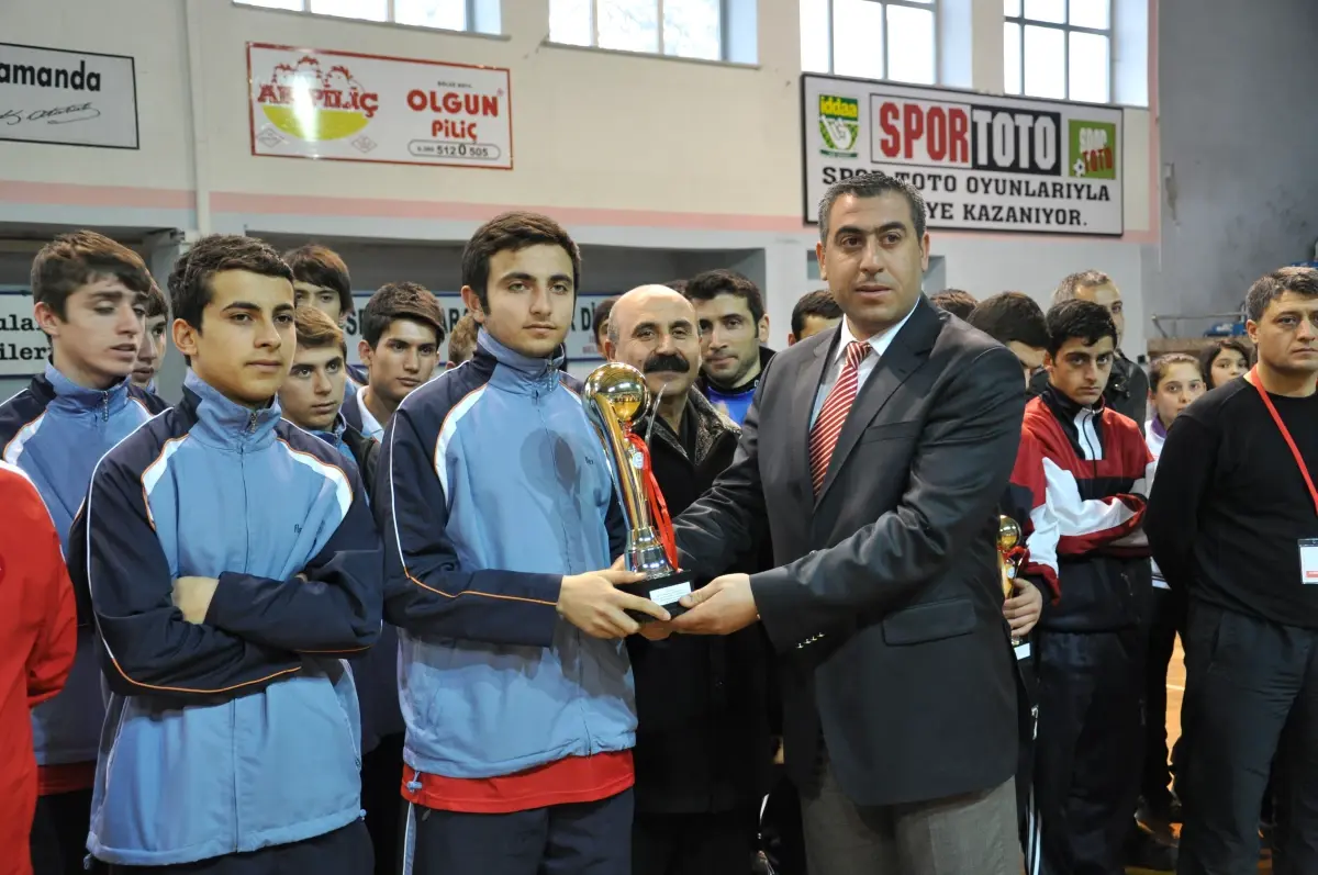 Düzce'de Ki Futsal Şampiyonları Belli Oldu