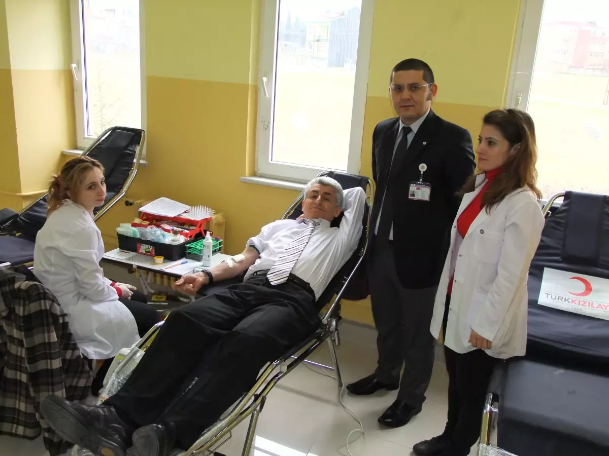 İsmail Ahıskalı Mesleki Eğitim Merkezi'nden Kan Bağışı
