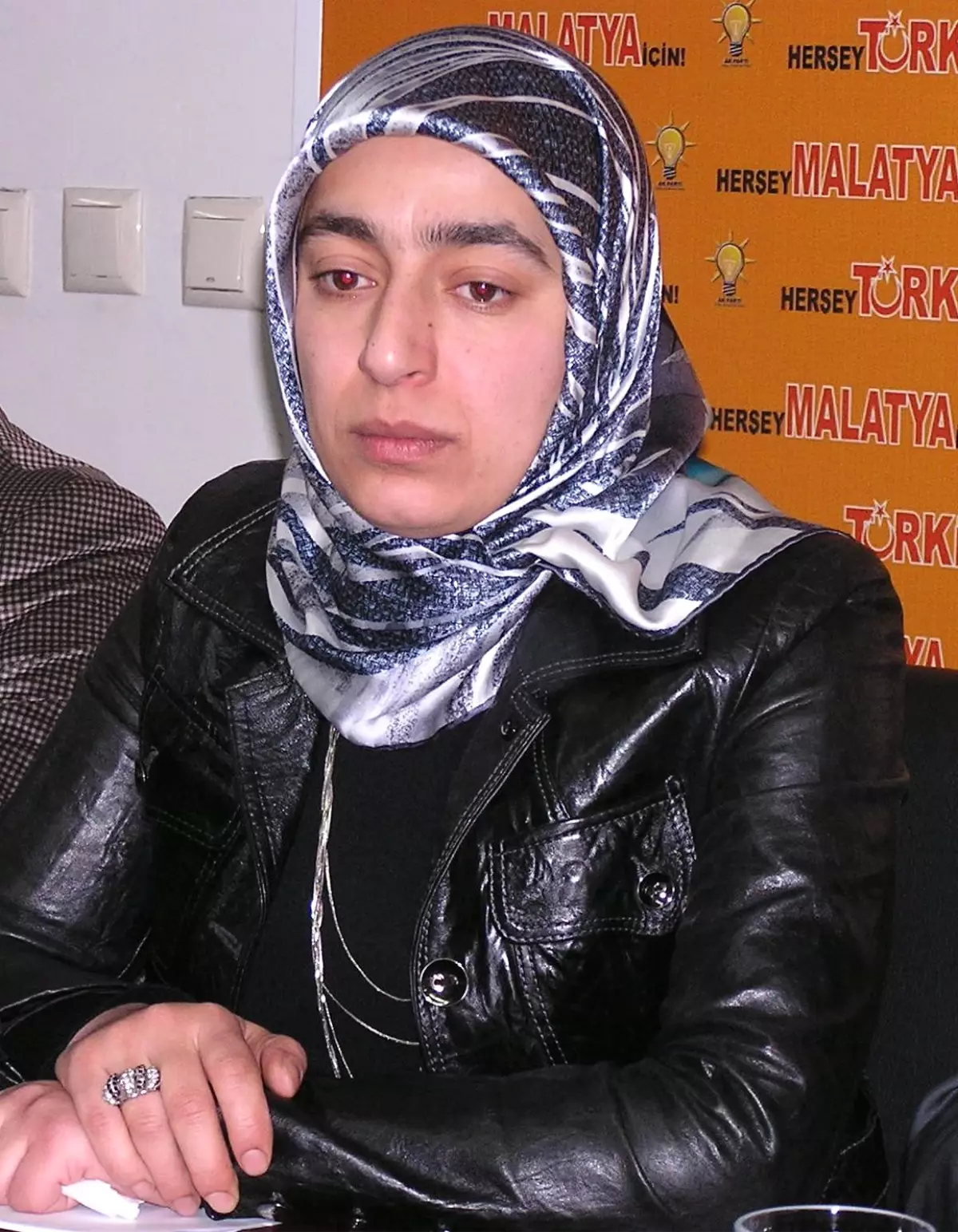 Kadın Kolları Başkanlığı İçin Yeniden Emine Akkurt'ta Karar Alındı